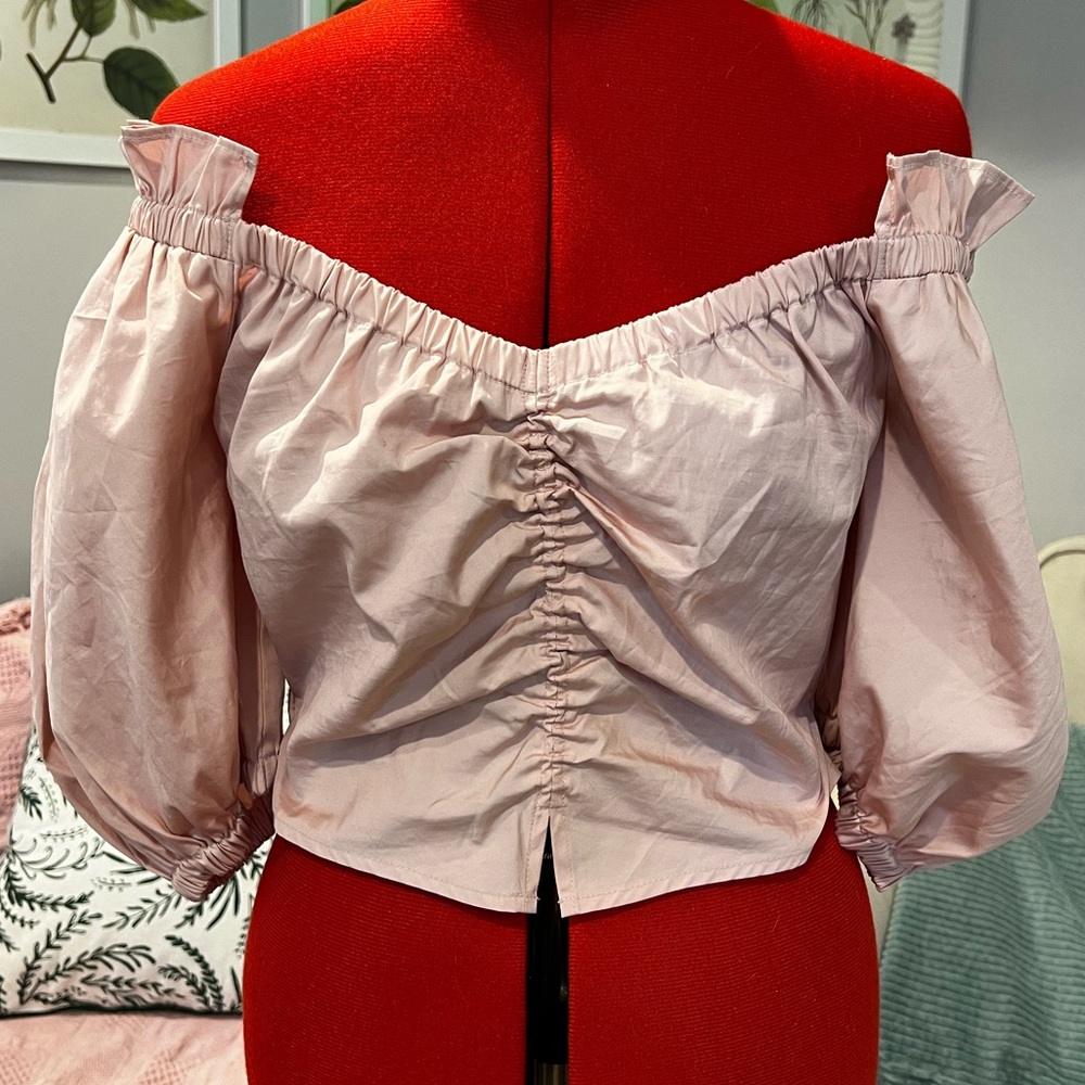 Open Edit pink puff sleeve blouse Puff Sleeve Poplin Top In Pink size small